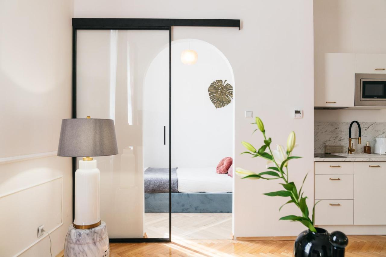 Luna Apartment - Loftaffair Krakkó Kültér fotó
