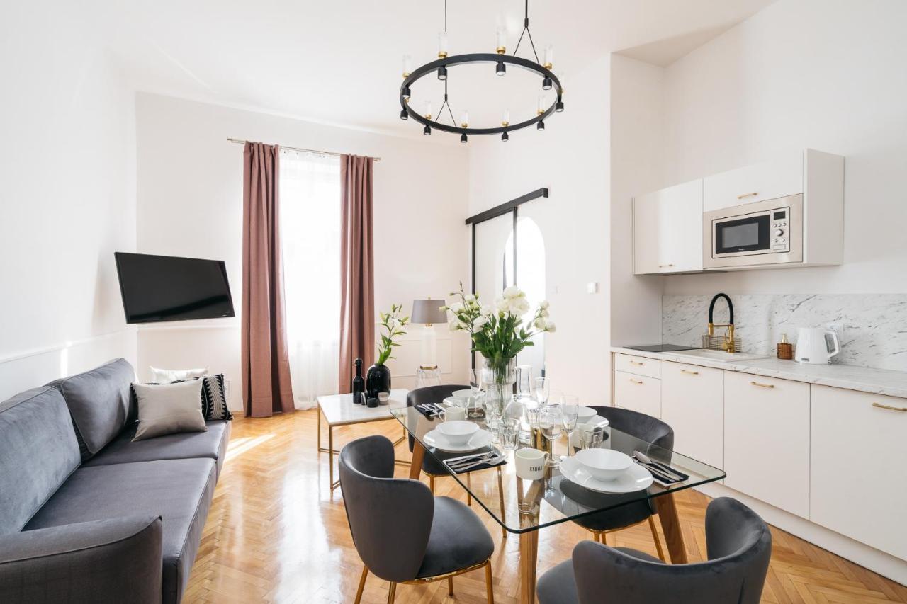 Luna Apartment - Loftaffair Krakkó Kültér fotó